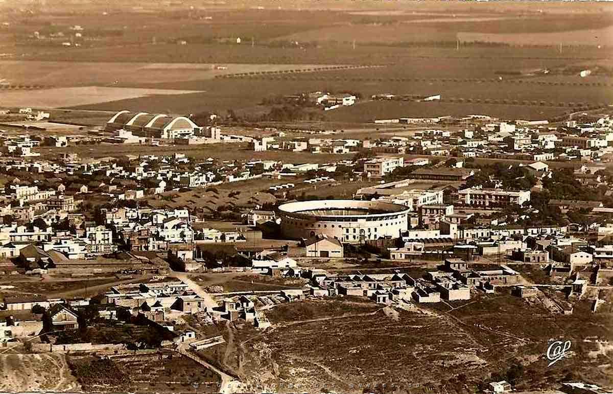 oran depuis les arenes vers la senia.jpg